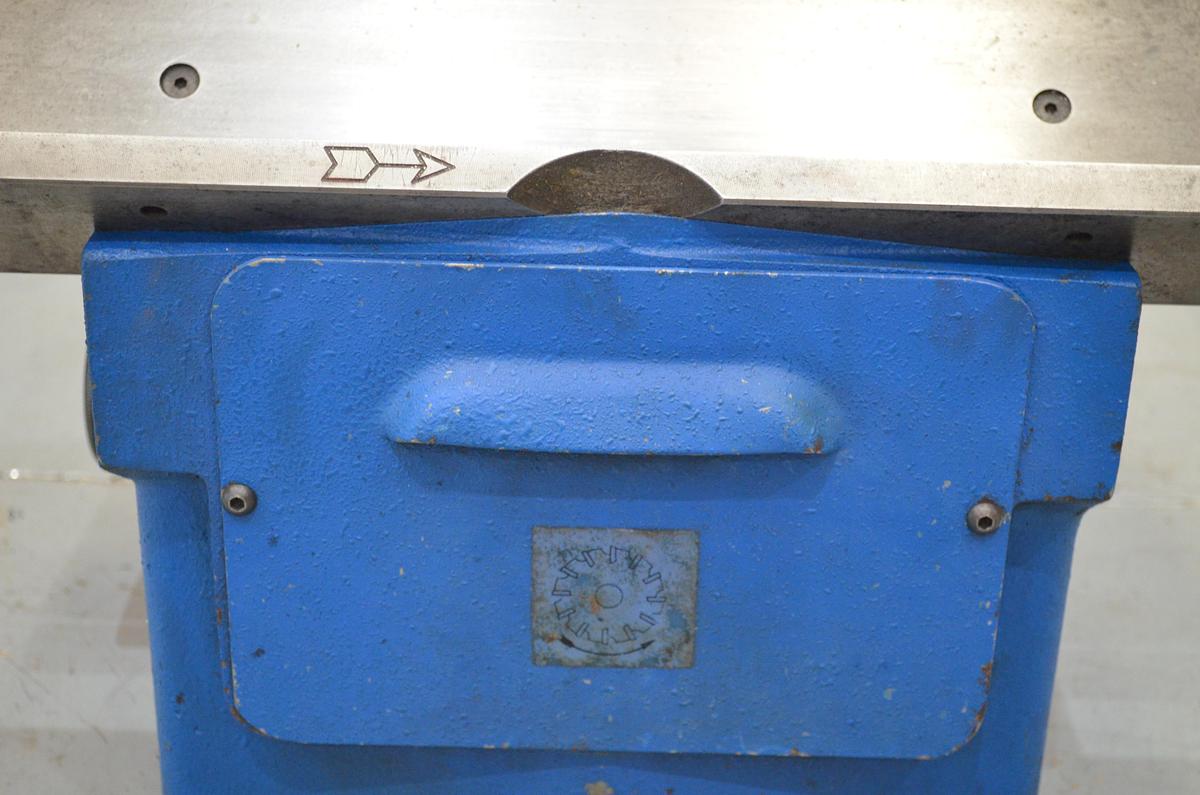 Usado Biseladora OMCA 650A