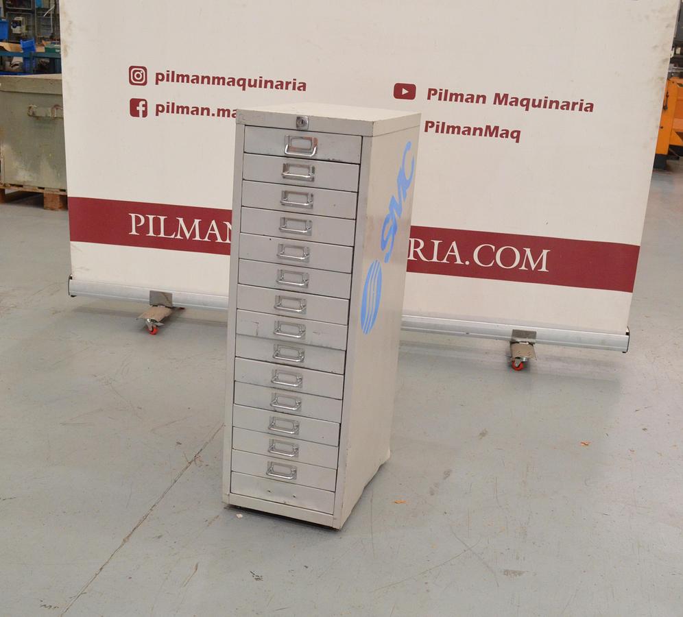 Usado Cajonera metálica con ruedas 280x410x880(h)mm