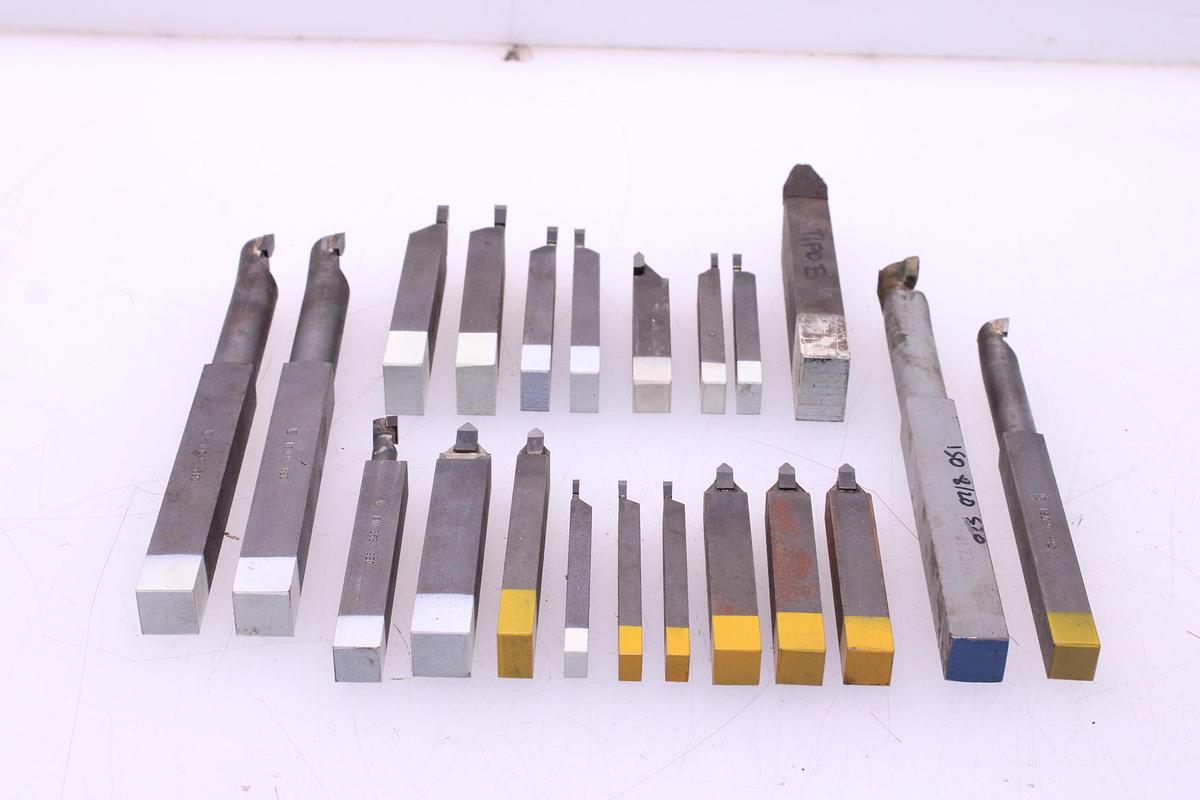 Usado Juego Cuchillas Torno Metal Duro - 21 Unidades