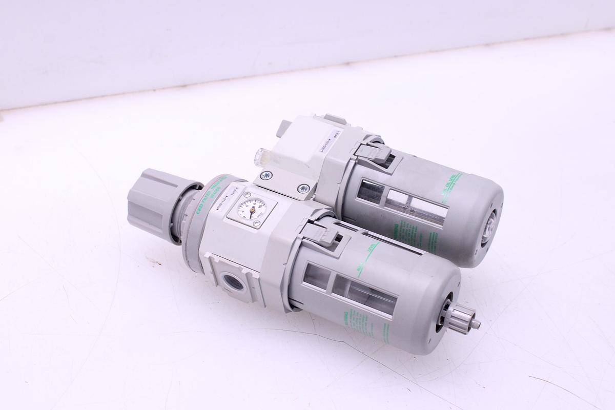 Usado Linea Filtro CKD W4000-15G-W + Lubricador L4000-15G-W