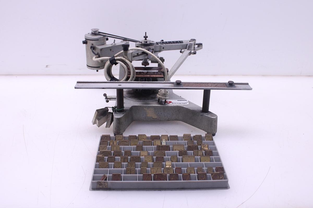 Usado Maquina de Grabado Mecánico GRAVOGRAPH IF3