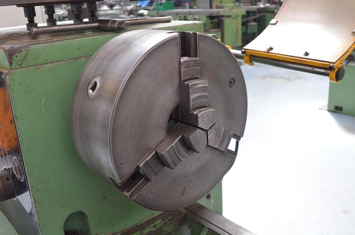 Usado Torno Pinacho L1-310 de 3.000mm e.p