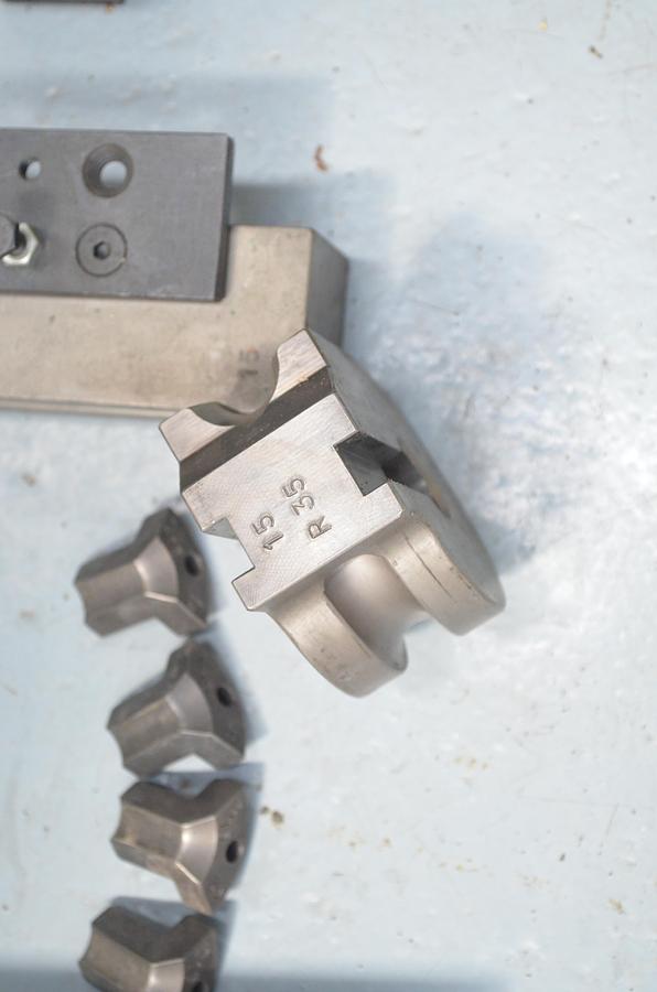 Usado Curvadora de tubos cnc StarBend STAR 250 CN3-PC-S