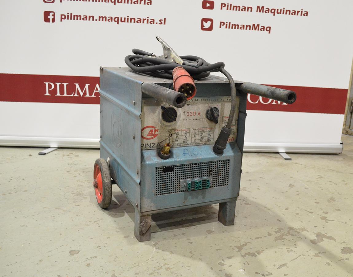 Usado Maquina soldar electrodos GAR 230A