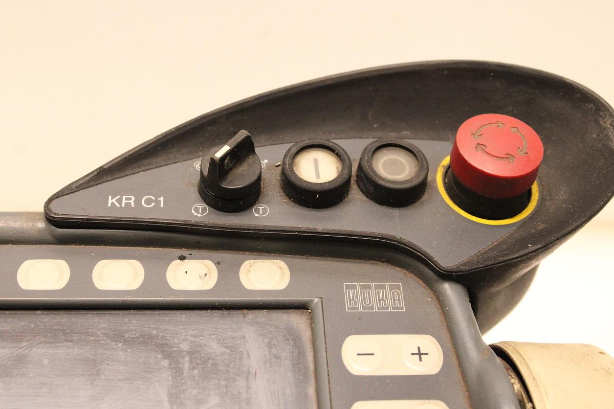 Usado Control Robot KUKA KR C1