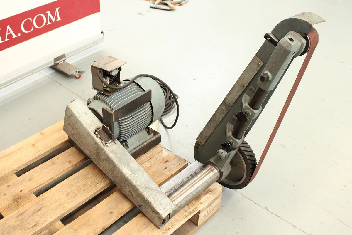 Usado Lijadora de Banda para Banco