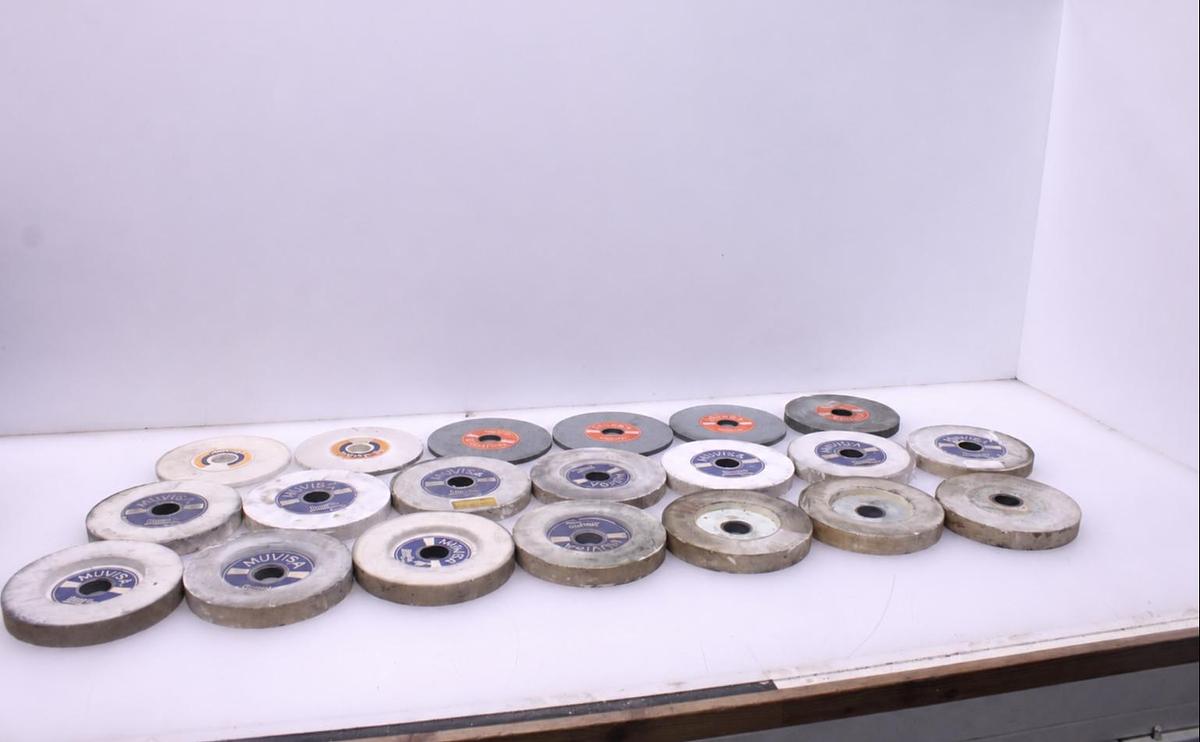 Usado Muelas Rectificado Eje 32mm Muvisa 180 mm - 20 Unidades