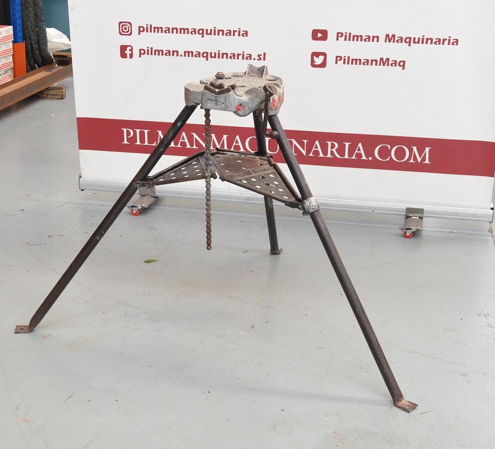 Usado Ridgid Tristand 450