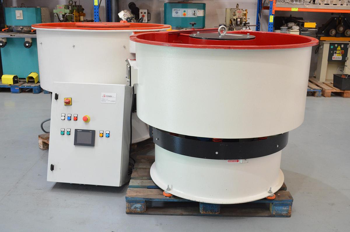 Usado Bombo vibradores ERBA EVK-350 y EVP-A 350