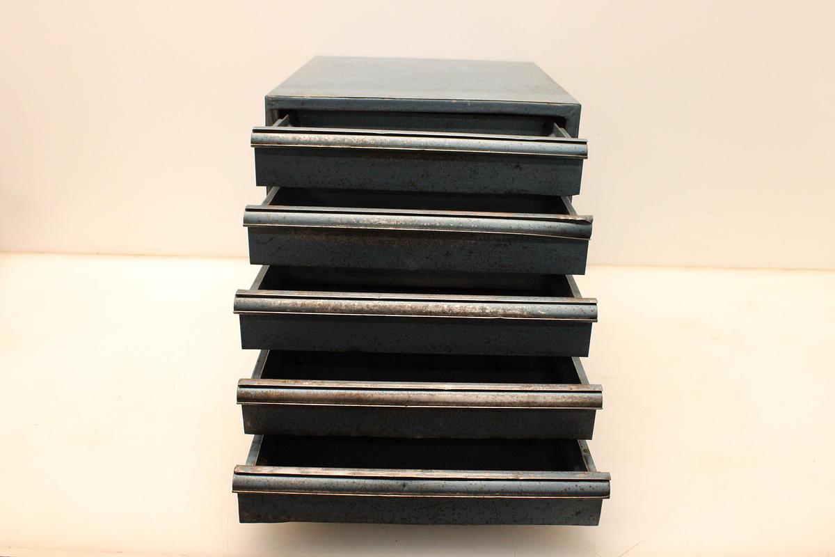 Usado Cajonera Almacenamiento Metálica