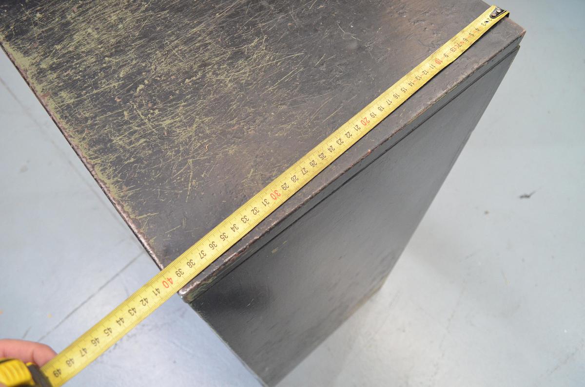 Usado Armario metalico 1 puerta 450x400x900(h)mm