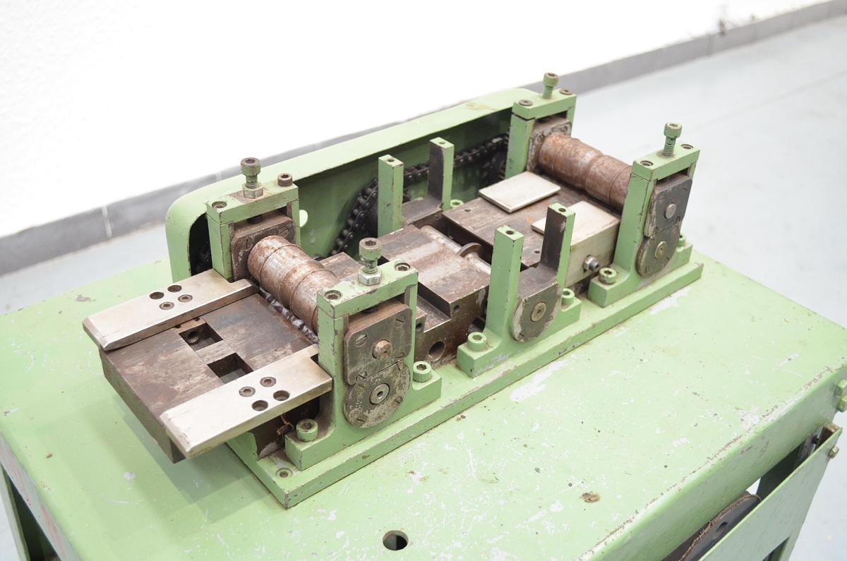 Usado Perfiladora motorizada usada