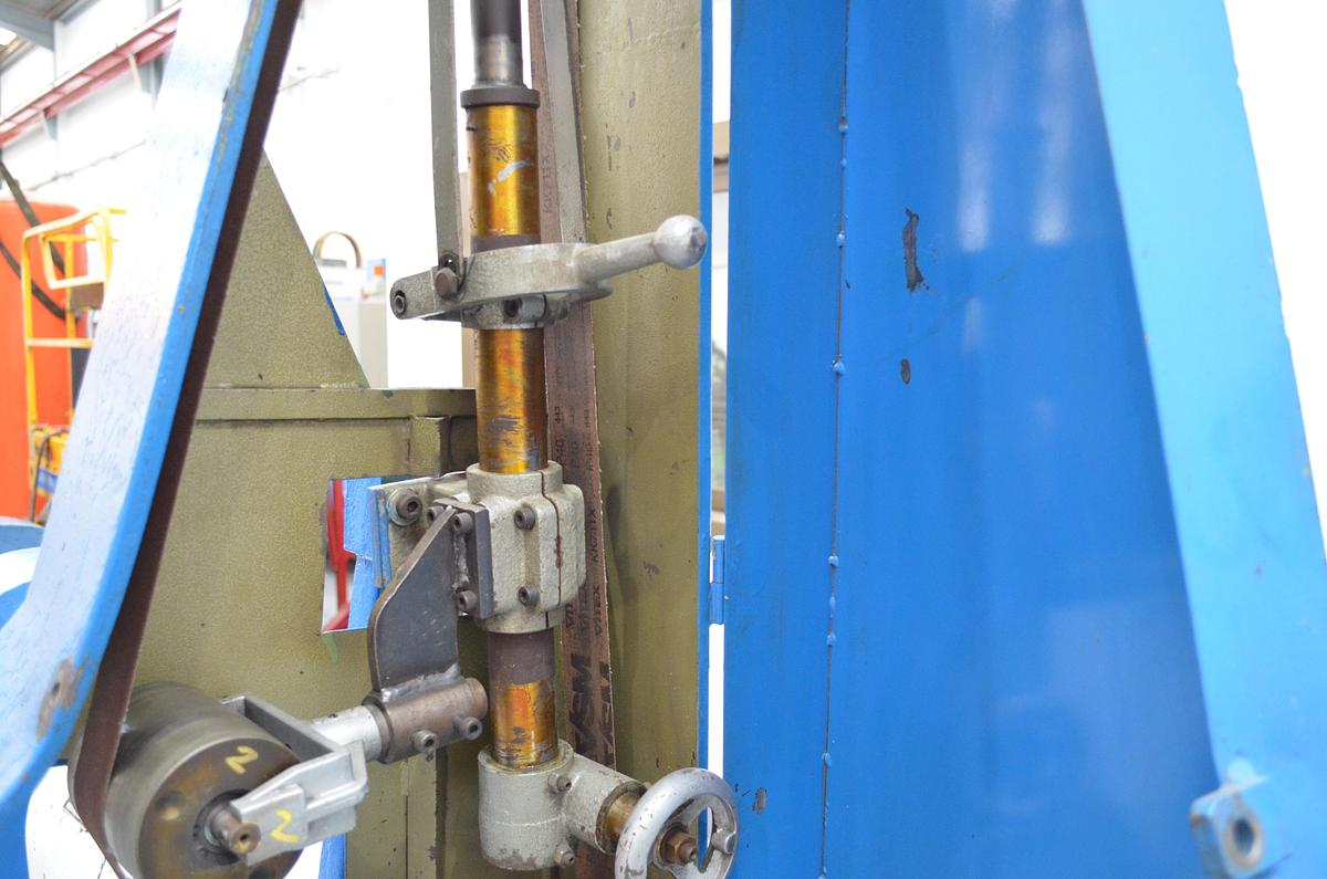 Usado Lijadora banda - pulidora Pact B90P 3Hp