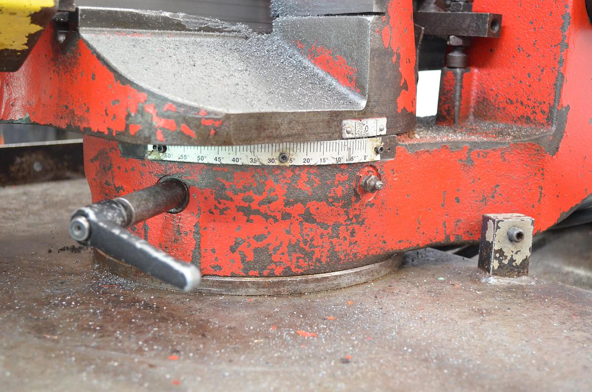 Usado Sierra cinta manual FAT 270 M - 2000