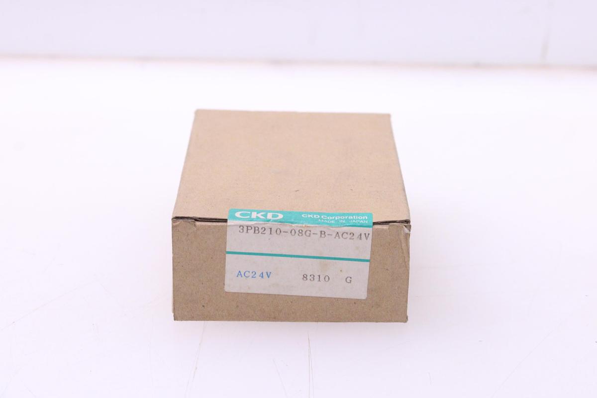 Usado Electroválvula CKD 3PB210-08G-B-AC24V