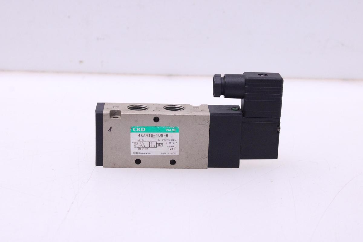 Usado Electroválvula CKD 4KA410-10G-B-DC24V