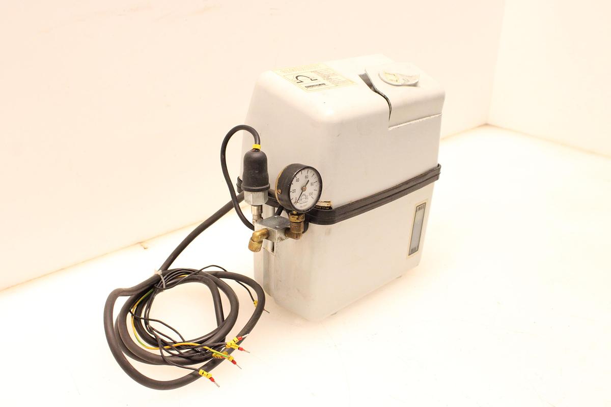 Usado Bomba Lubricación Aceite ENGRAMAT