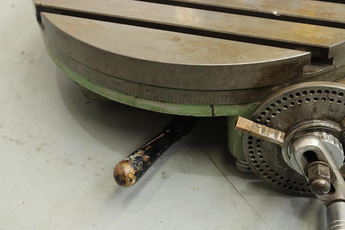 Usado Plato divisor usado de 380mm diámetro