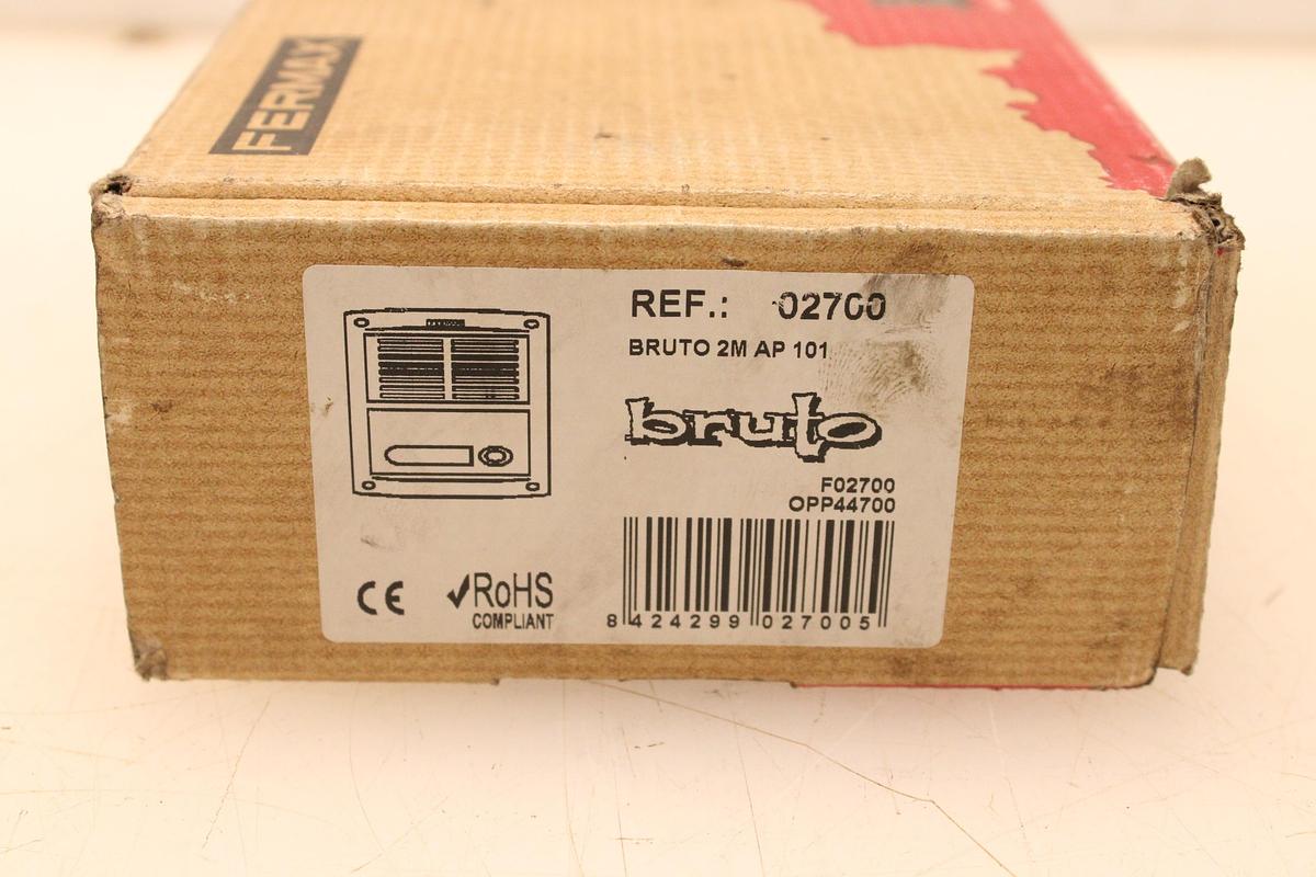 Usado Portero FERMAX Bruto 2M AP 101