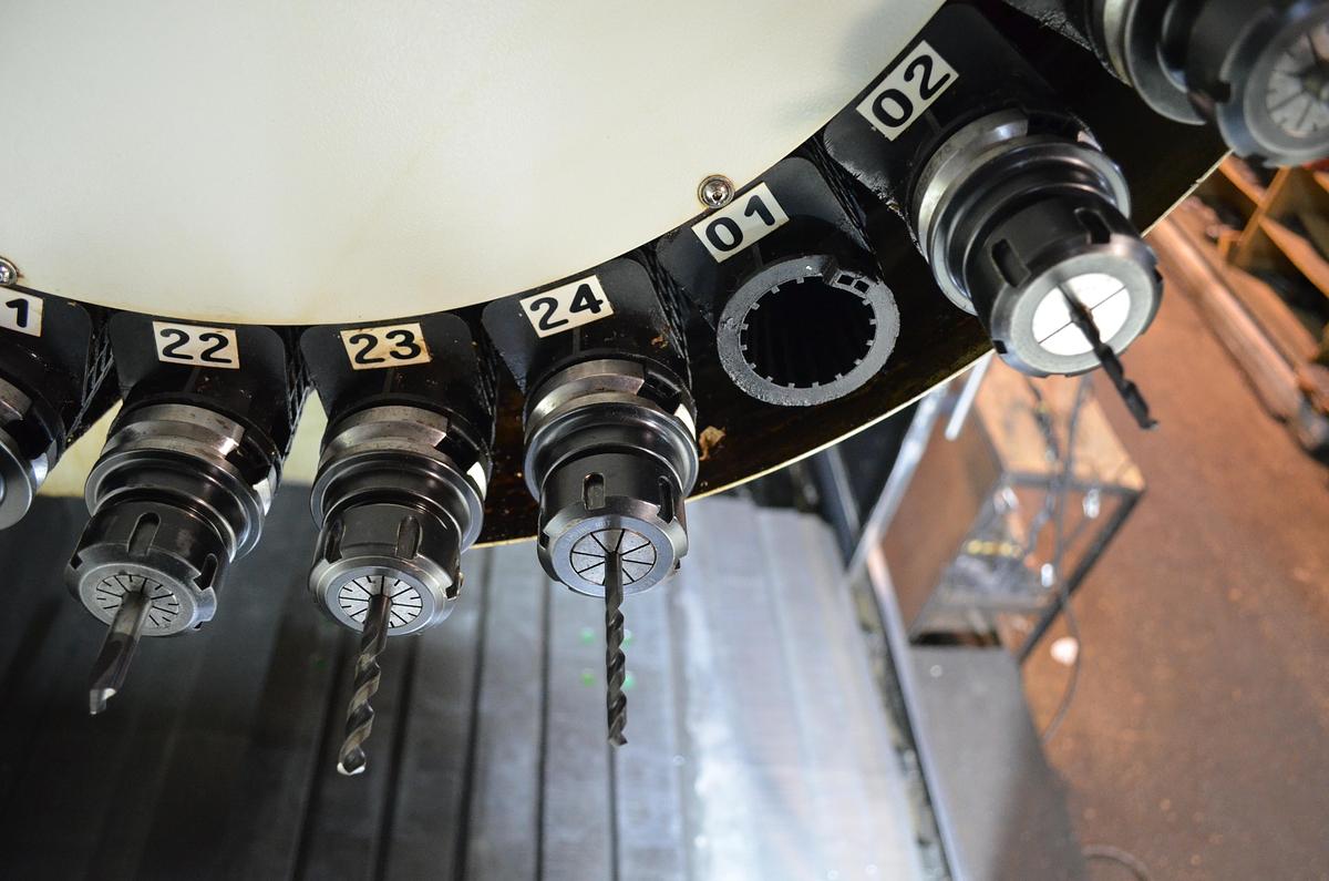 Usado Centro mecanizado Travis M-1500 SL 2014 cnc Fagor 8055 M