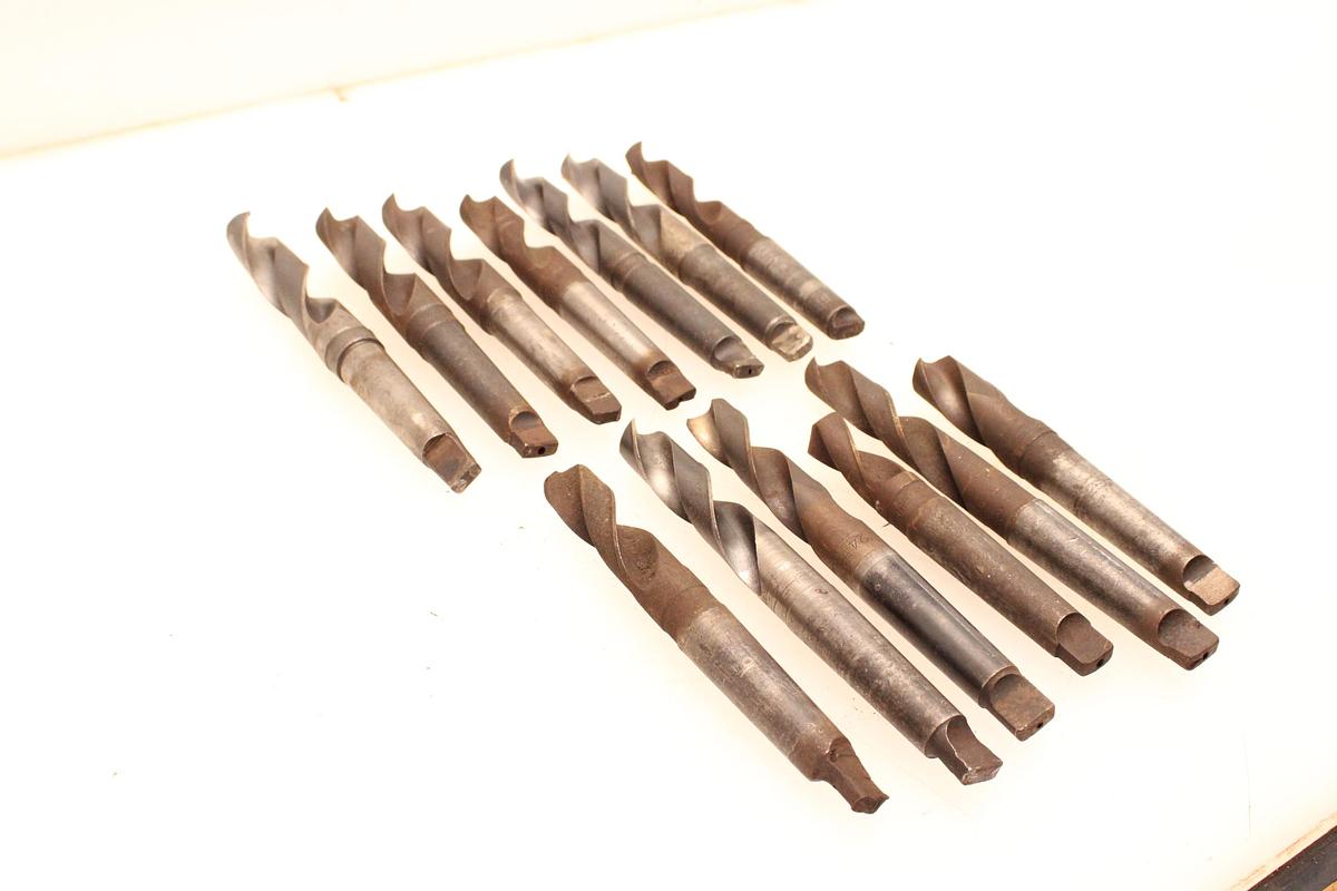 Usado 13 Brocas Mango Cónico MT3 - 23 hasta 28 mm