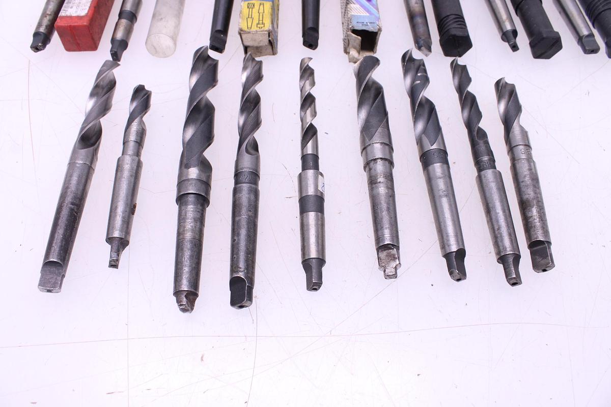 Usado Lote Brocas Taladro 15-23 mm Mango Cónico MT2 - 16 Unidades