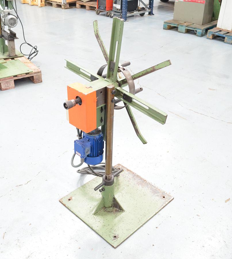 Usado Devanadora motorizada con motorreductor Marelli