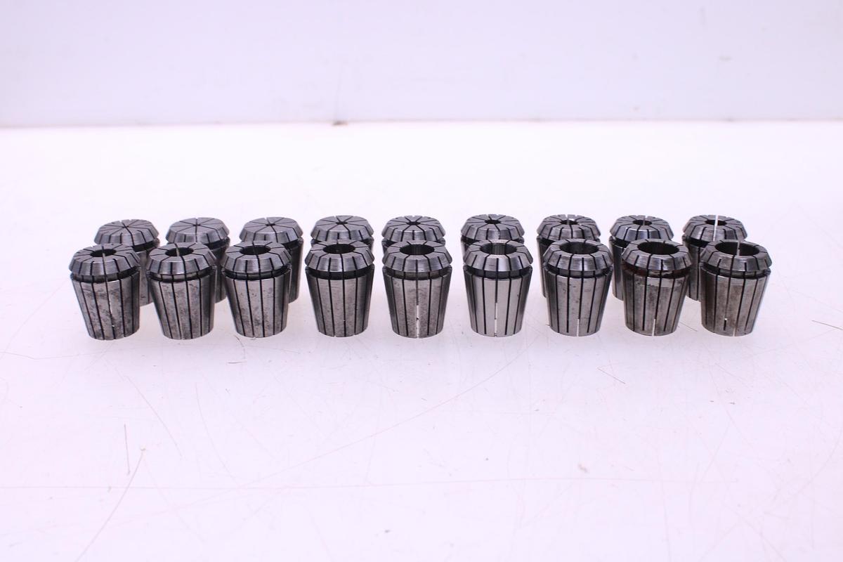 Usado Juego Completo Pinzas Resorte ER32 18 pcs + Cono ISO 40 ASTRA