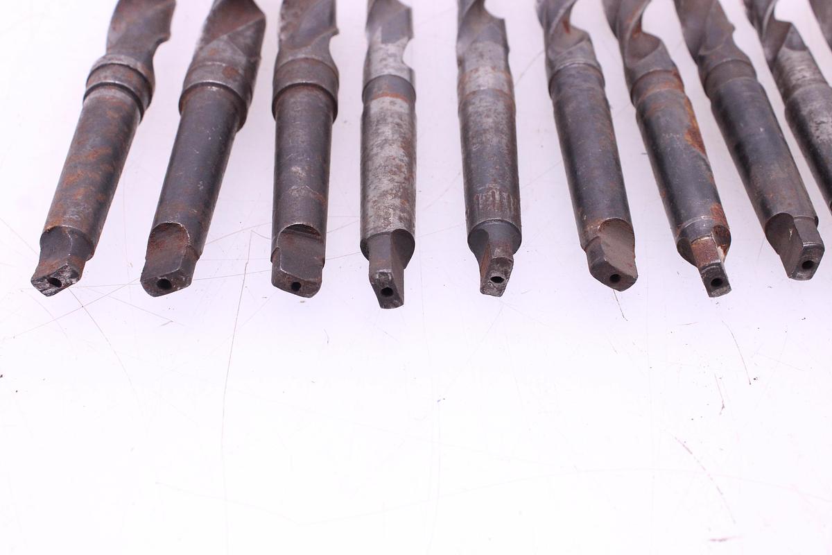 Usado Lote Brocas Mango Cónico 15 a 23mm MT2 - 11 Unidades