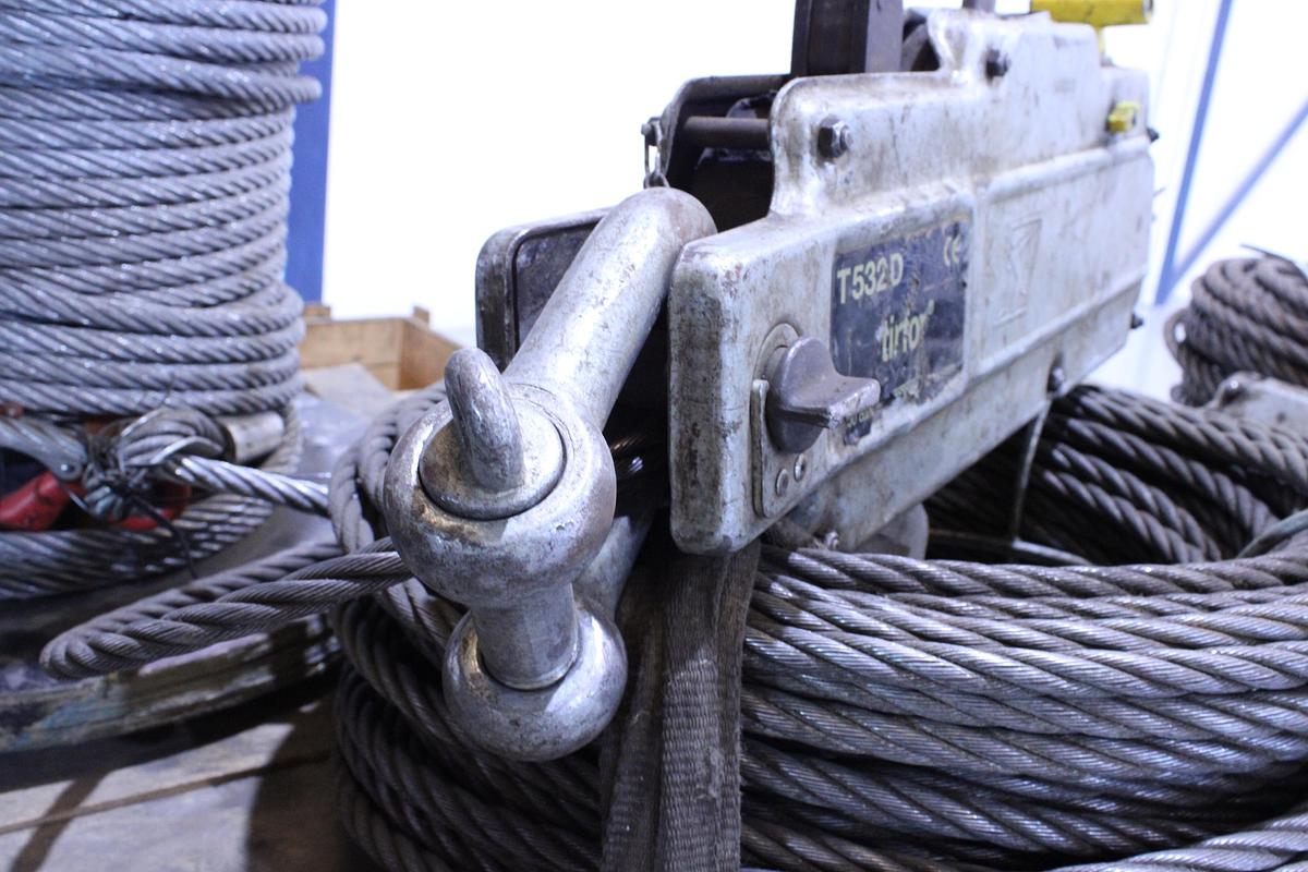 Usado Cabrestante Tractel TIRFOR T532D - 3.200kg - 2 Bob