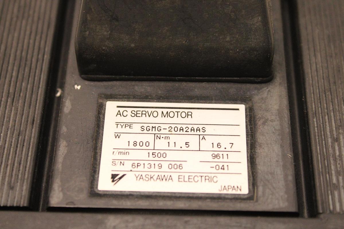 Usado Servomotor YASKAWA SGMG-20A2AAS