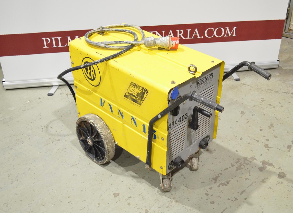 Usado Maquina soldar electrodos CEA ARC 403
