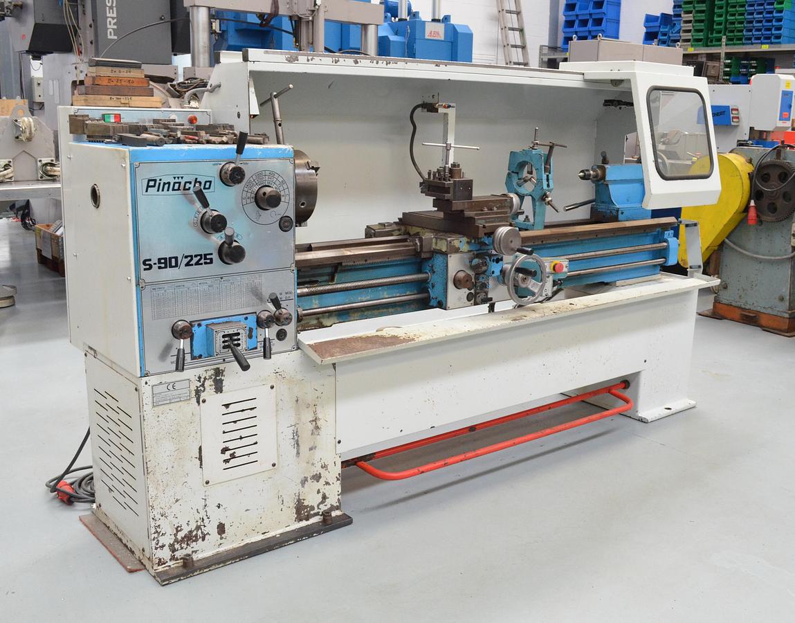 Usado Torno Pinacho S90-225 de 1650mm e.p. 98