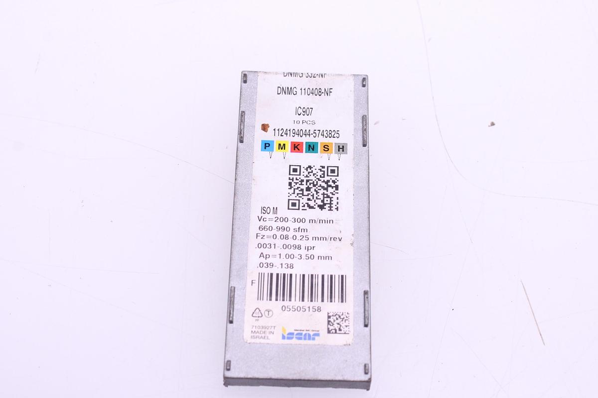 Usado Portaherramientas para plaquitas + Widias DNMG1104