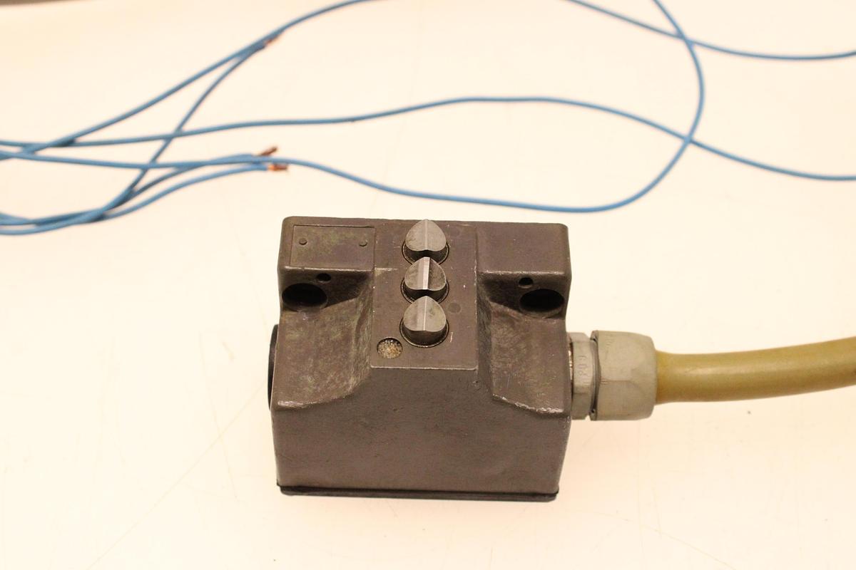 Usado Final de Carrera BALLUFF LR 50067