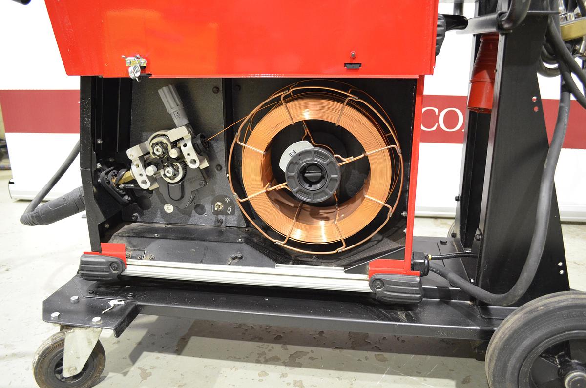 Usado Maquina soldar hilo Lincoln PowerWave C300 CE