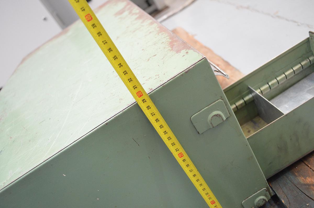 Usado Armario cajones metálicos 970x500x300(h)mm