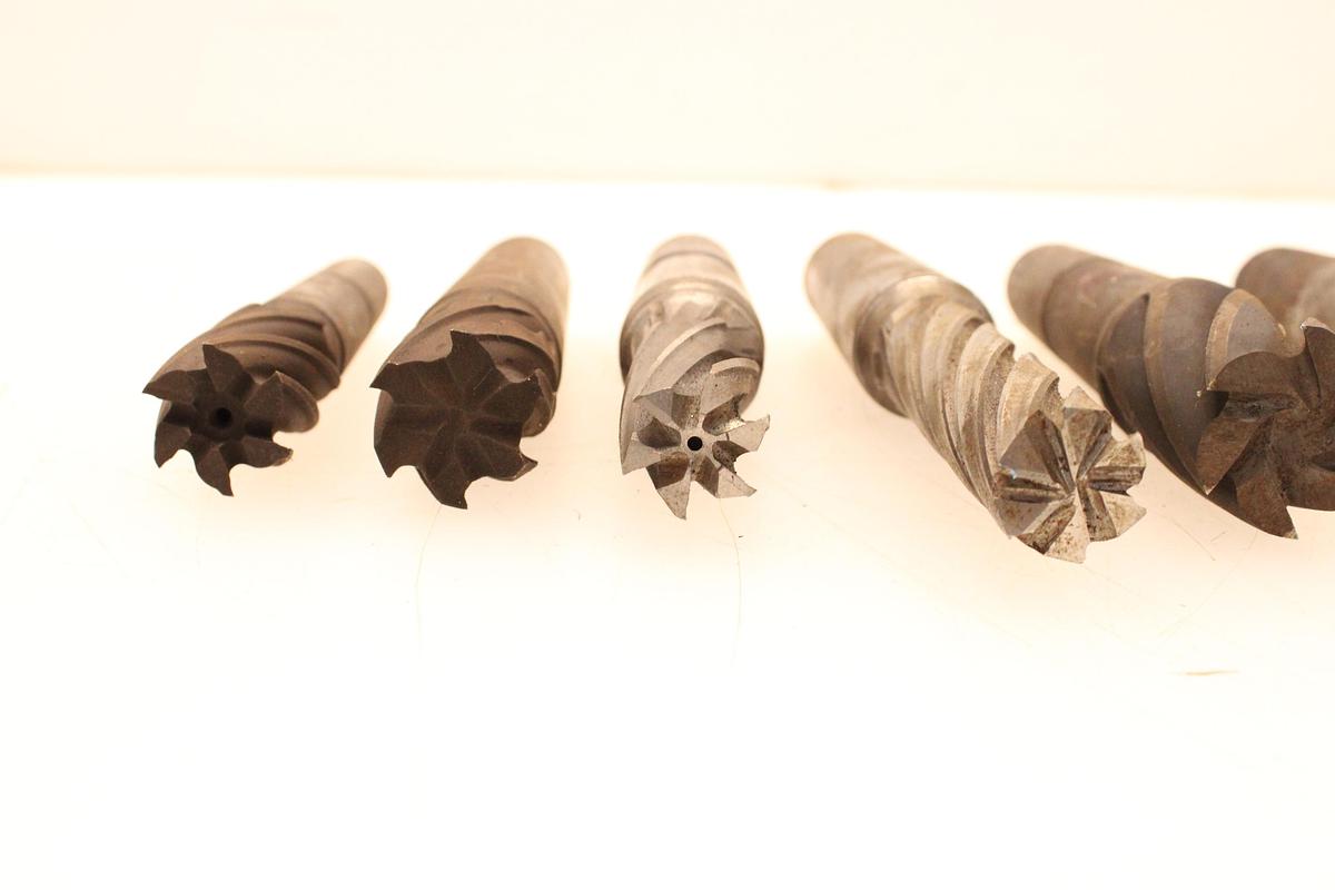 Usado Lote de Fresas con Mango Cilíndrico - 7 Unidades