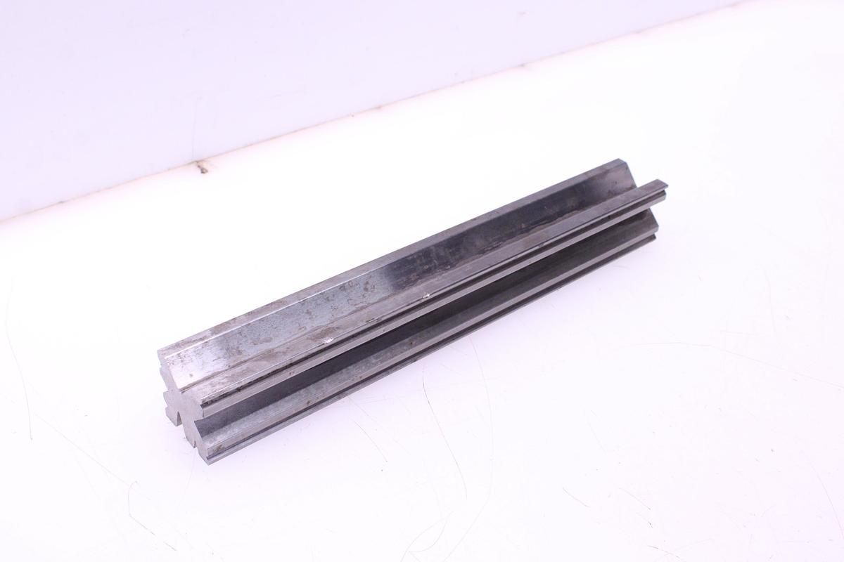 Usado Matriz Multi-V 55x55mm 88º y 30º - 420mm