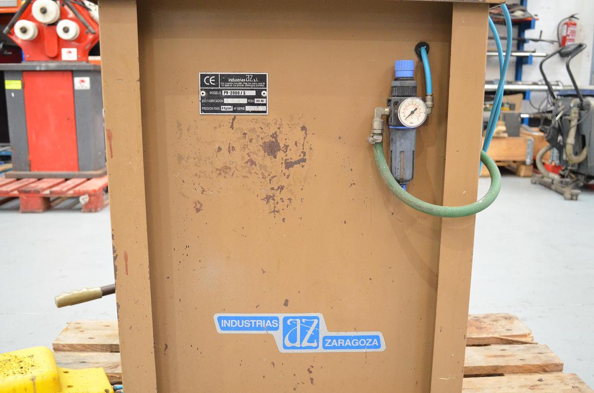 Usado Prensa neumática pulmon AZ PV-2000 S
