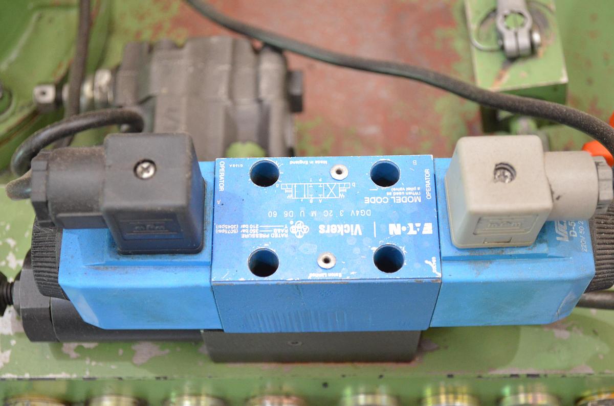 Usado Grupo hidraulico Roquet 100kg-cm2