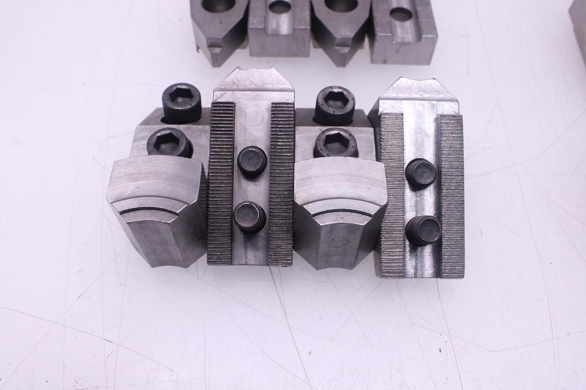 Usado Lote 11 Juegos de Garras 4 para Torno