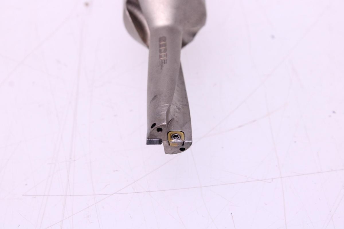 Usado Broca Portaplaquitas SECO SD503-17-51-25R7 + Widias SPGX0502 / SCGX050204