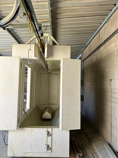 Usado Línea pintura en polvo con cabina y horno secado