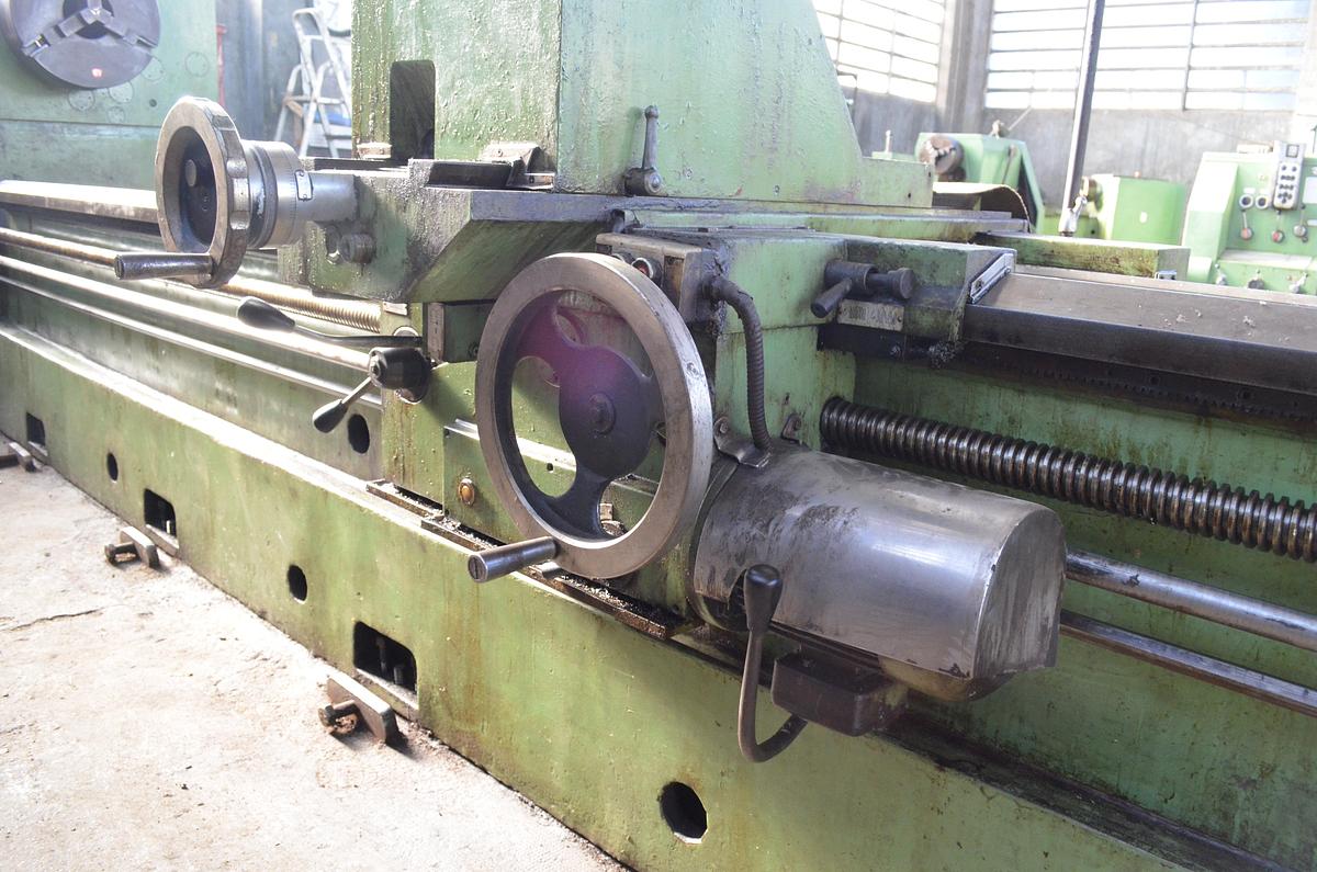 Usado Sarrià - Torno Gurutzpe Super AT 8000-600 - 8m 1200 volteo