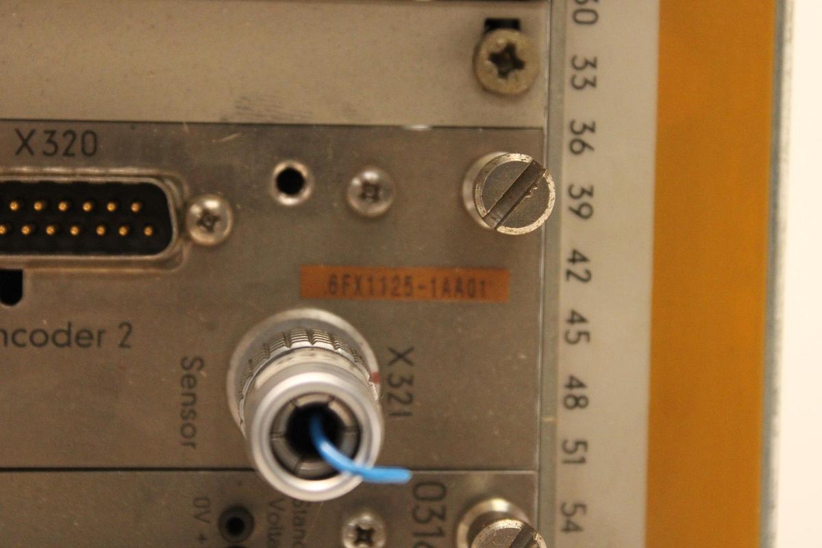 Usado Sistema Alimentación Integrado SIEMENS SINUMERIK 3 6FC3771-2FA-Z