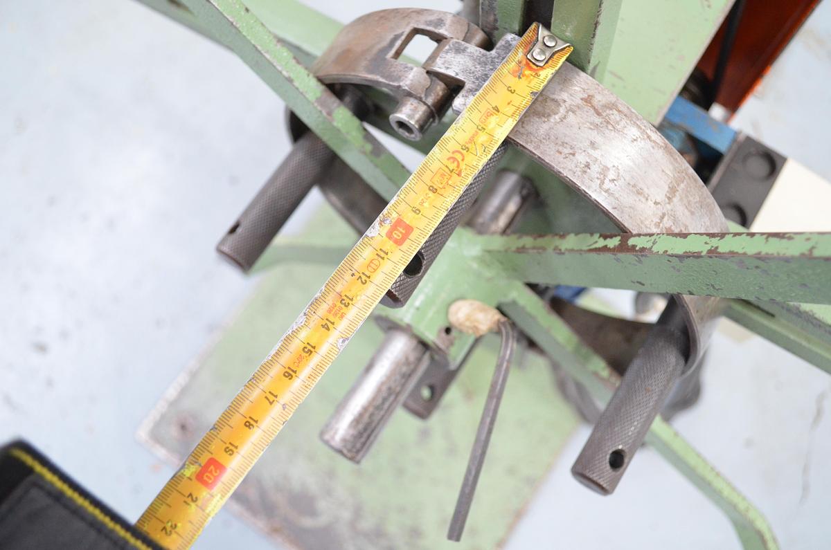 Usado Devanadora motorizada con motorreductor Marelli