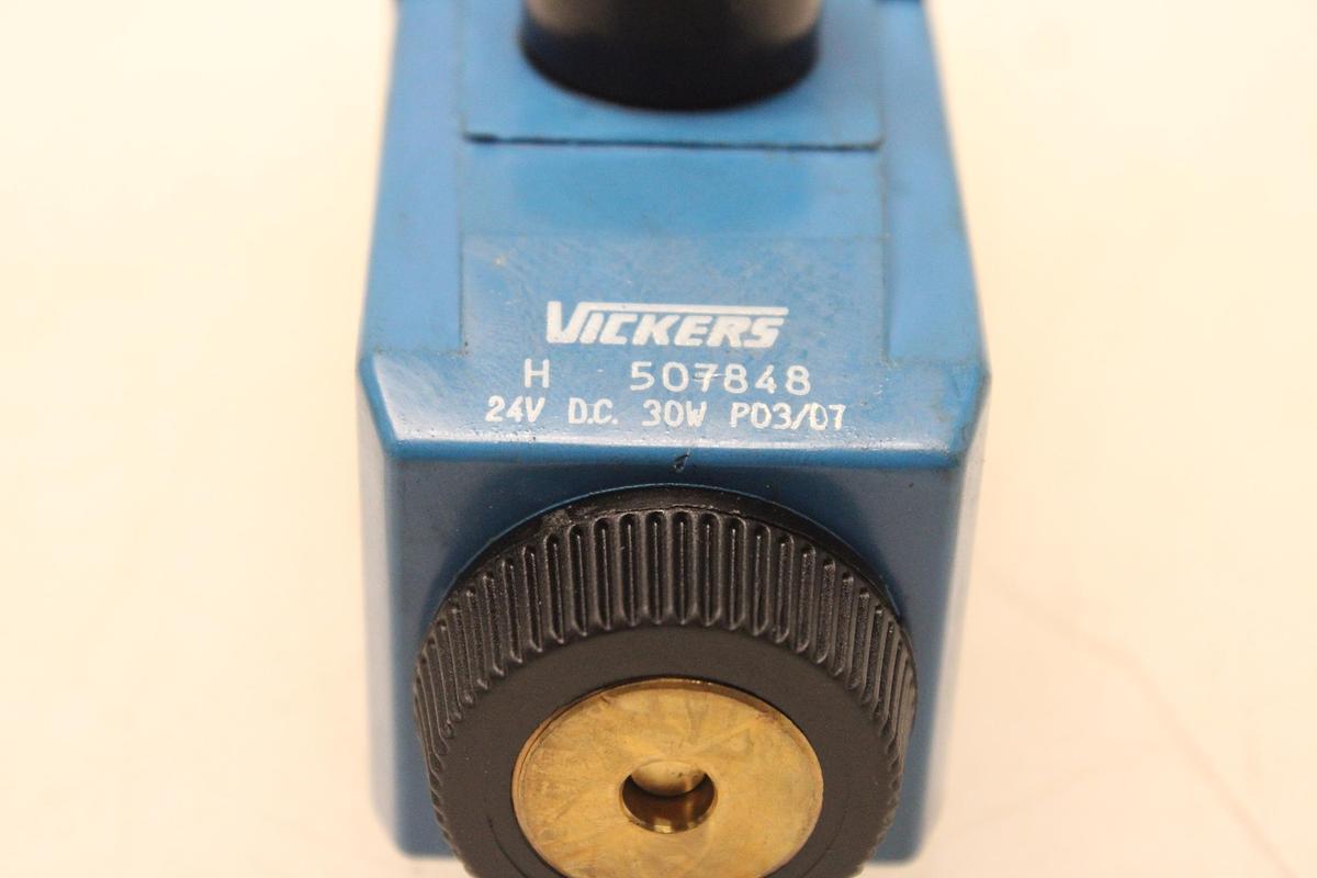 Usado Valvula Direccional VICKERS DG4V‑3‑2A‑M‑U‑H7‑60