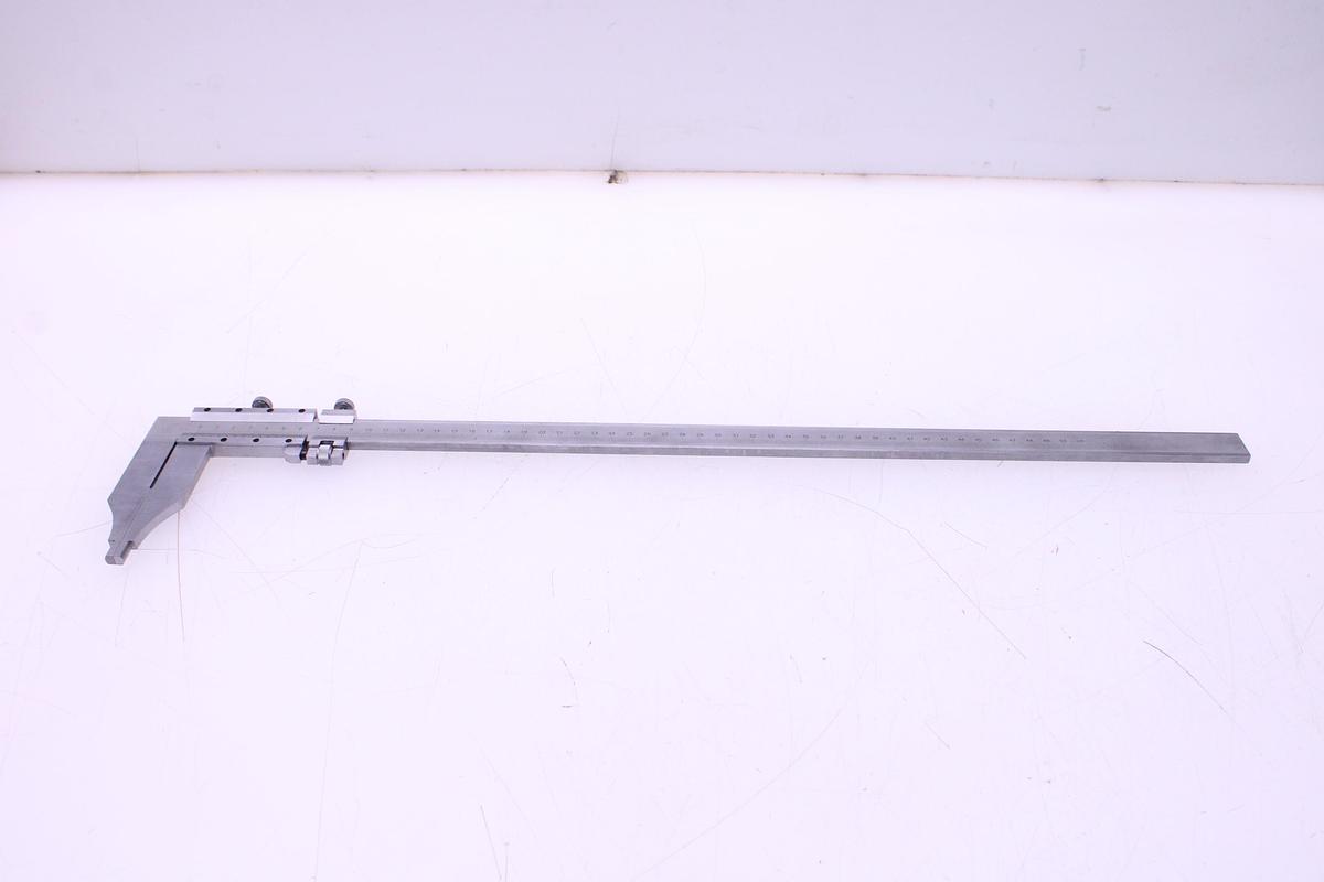 Usado Calibre Pie de Rey KENNON 500mm