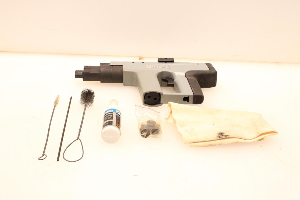 Usado Clavadora DESA PRO-12
